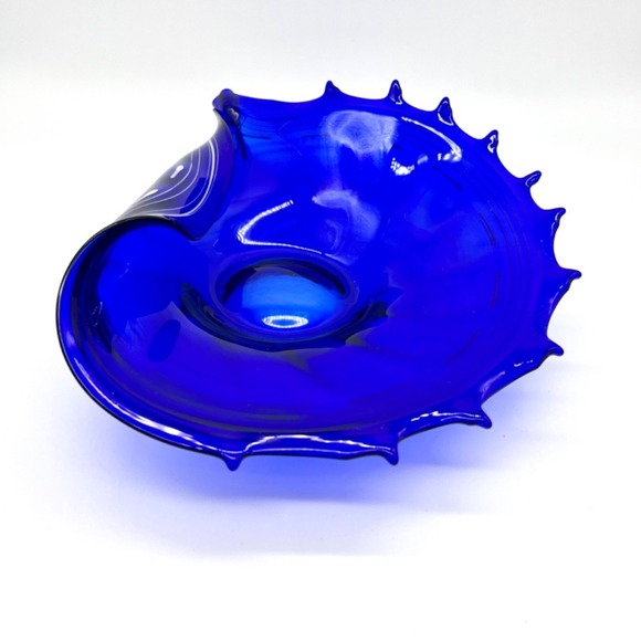 Makora Krosno Cobalt Blue Art Glass Bowl Centerpiece Modern Decor‎ Conch Shell